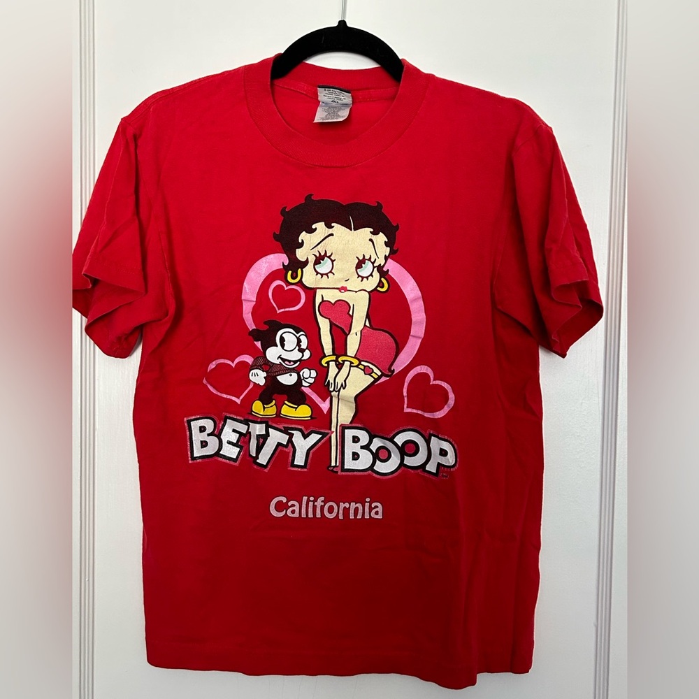 Vintage Betty Boop Graphic Tee